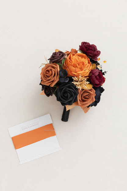 🎀Round Bridesmaid Bouquets in Black & Pumpkin Orange